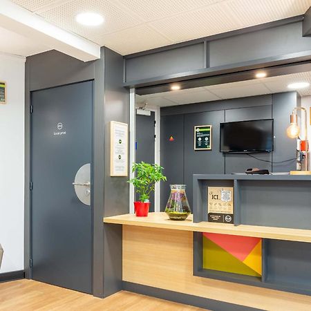 B&B HOTEL Nantes Aéroport Bouguenais Esterno foto