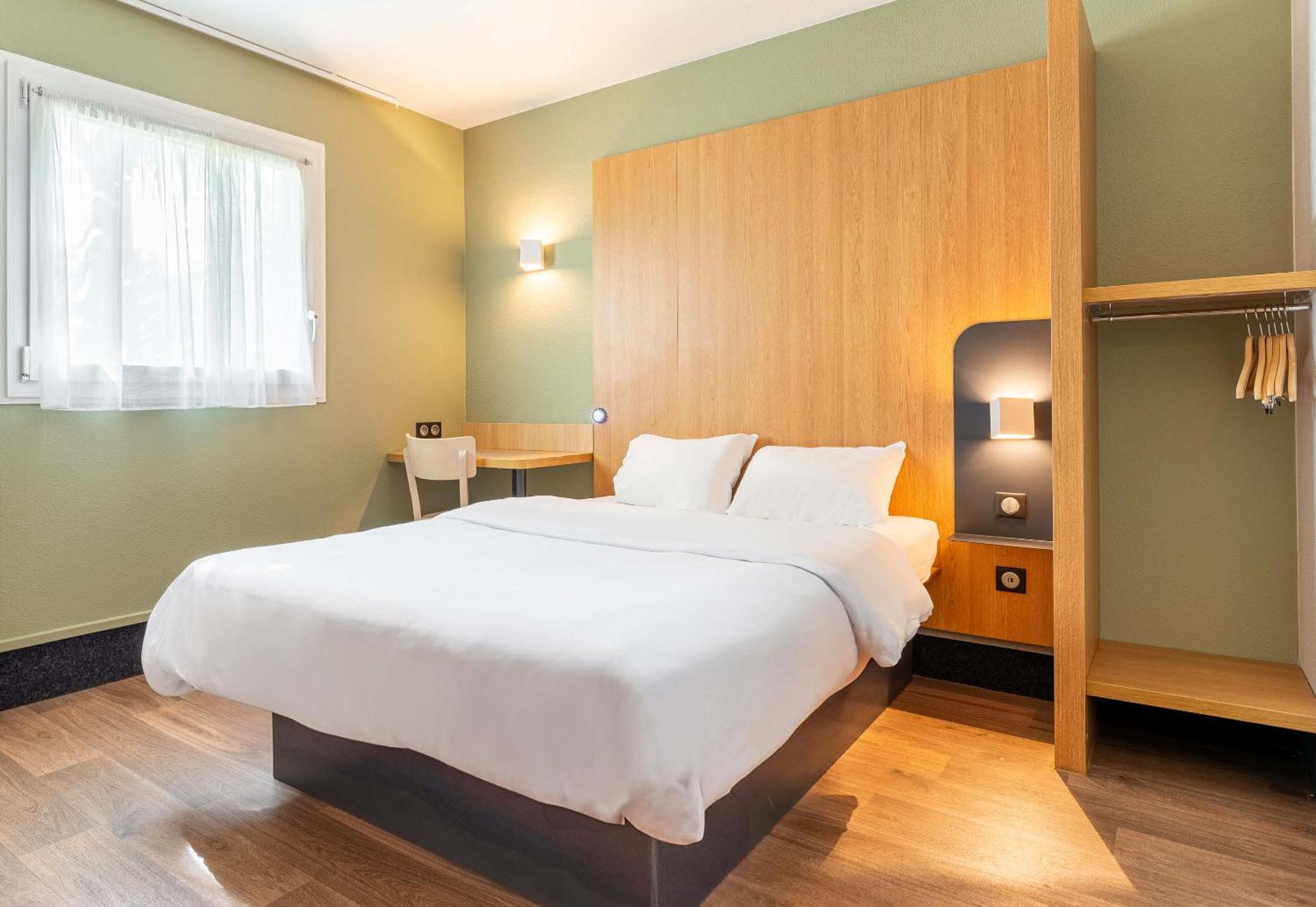 B&B HOTEL Nantes Aéroport Bouguenais Esterno foto
